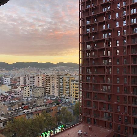 Garden Building Luxury Apartment Tirana Buitenkant foto