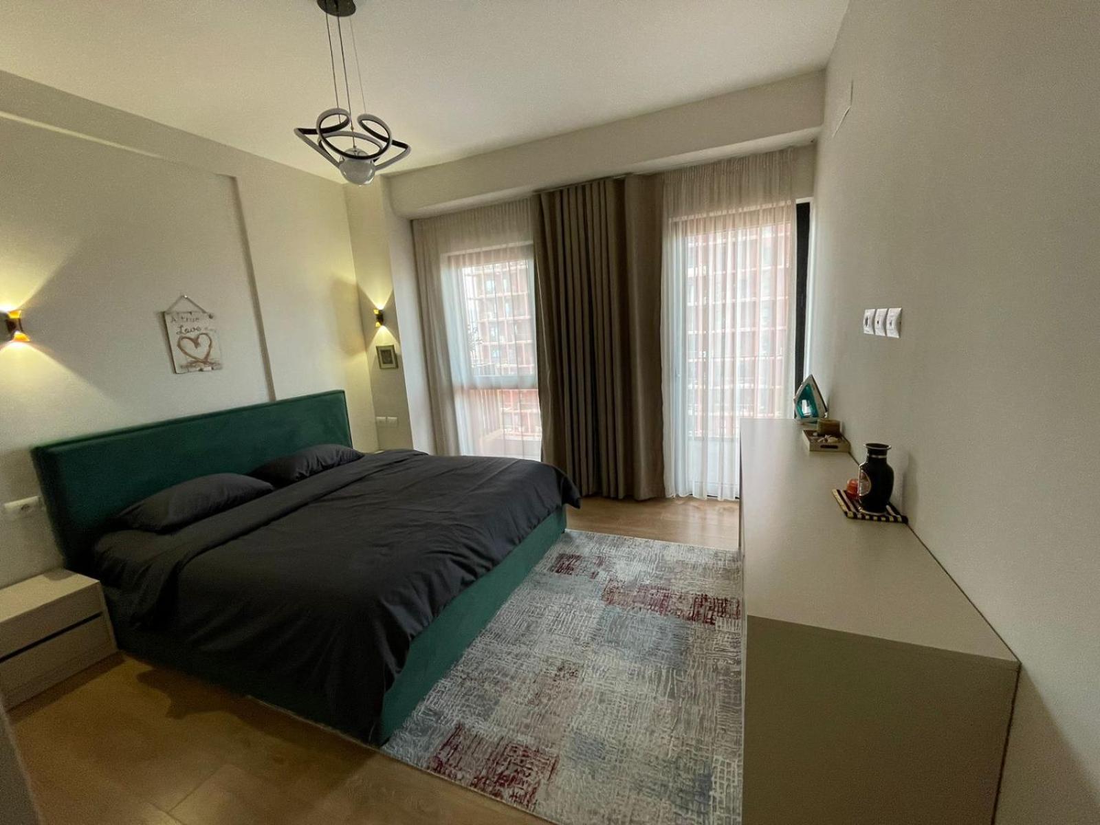 Garden Building Luxury Apartment Tirana Buitenkant foto